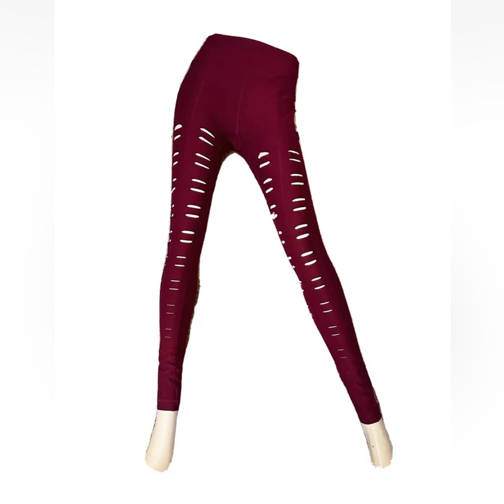 90 Degree by Reflex Women's Cut Out Burgundy Leggings